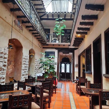 La Posada Cuencana Hotel エクステリア 写真