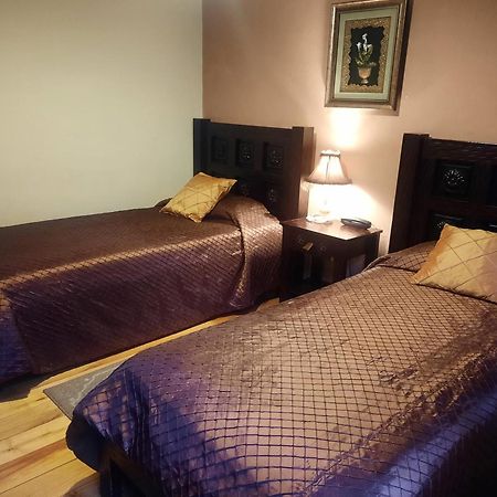 La Posada Cuencana Hotel エクステリア 写真