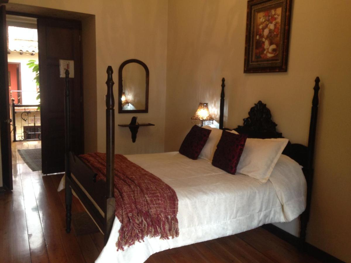 La Posada Cuencana Hotel エクステリア 写真