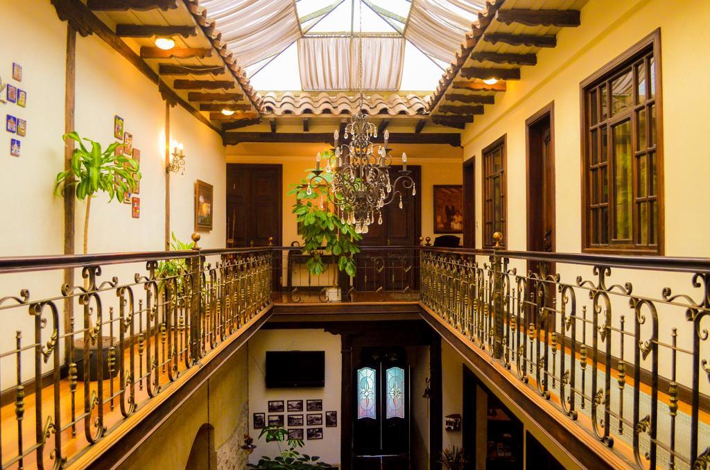 La Posada Cuencana Hotel エクステリア 写真