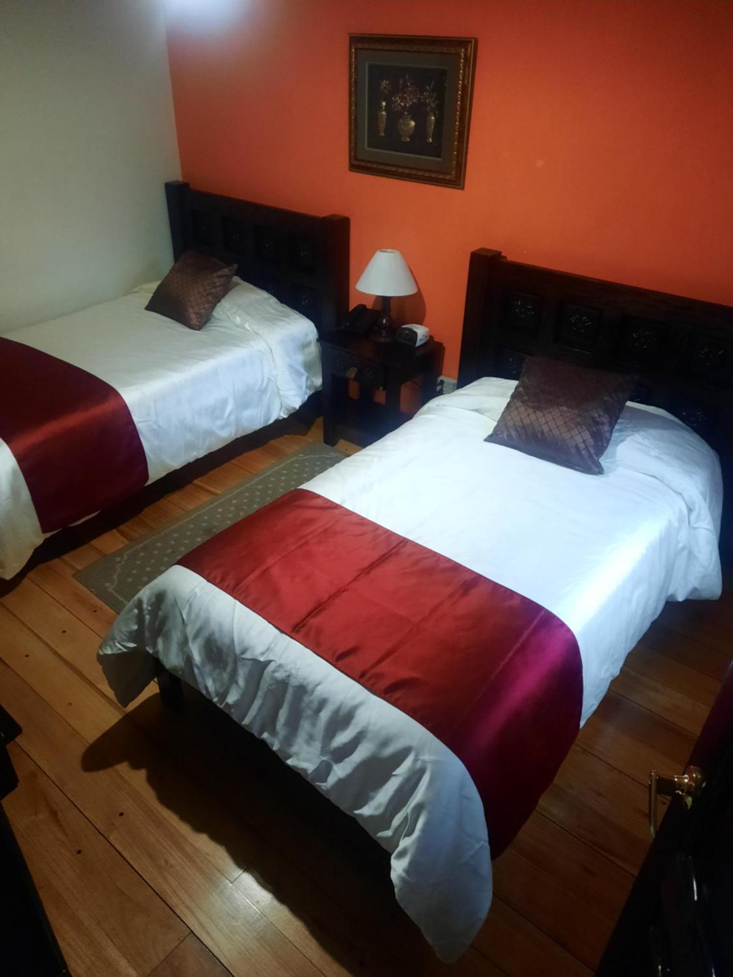 La Posada Cuencana Hotel エクステリア 写真