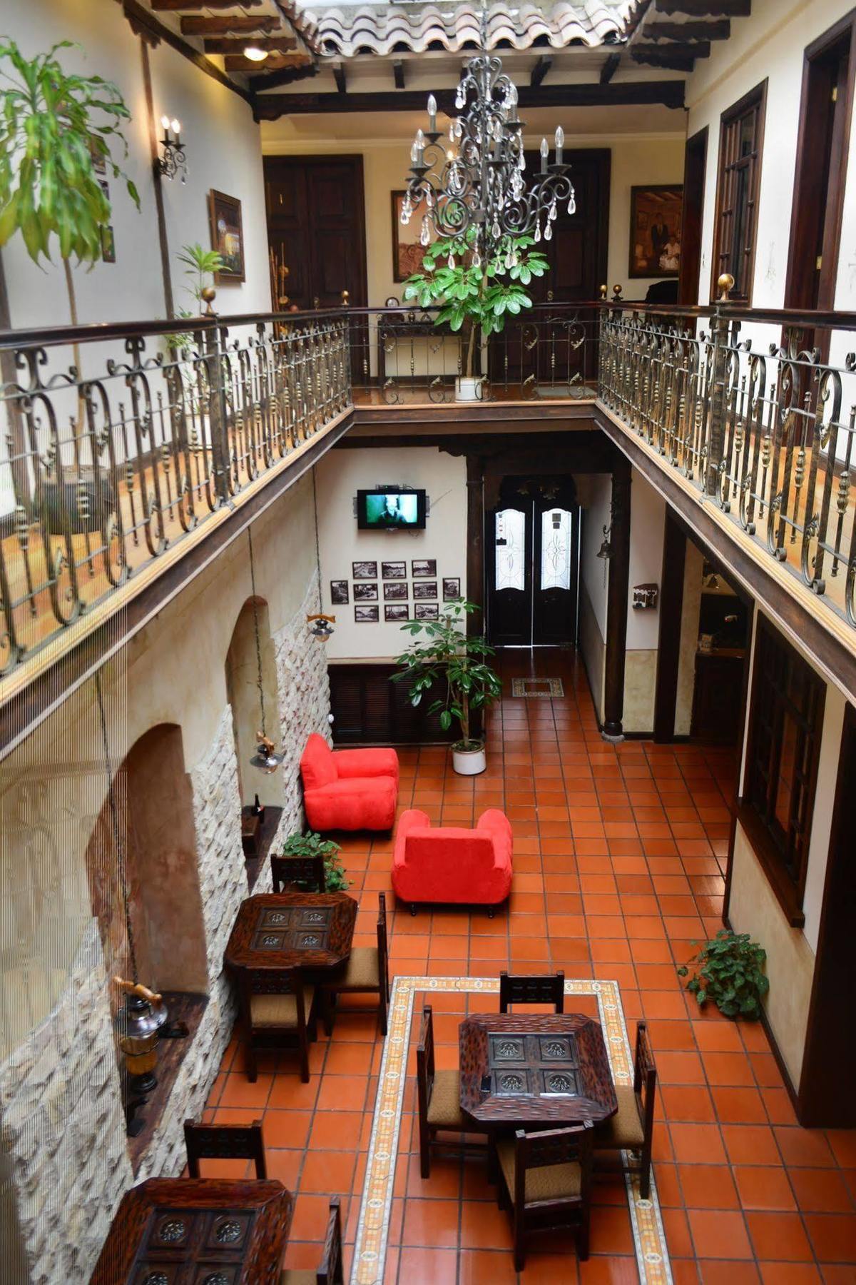 La Posada Cuencana Hotel エクステリア 写真