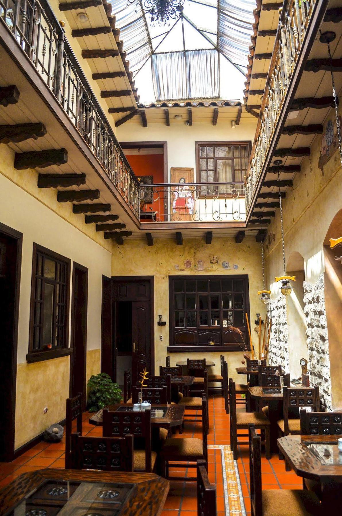 La Posada Cuencana Hotel エクステリア 写真