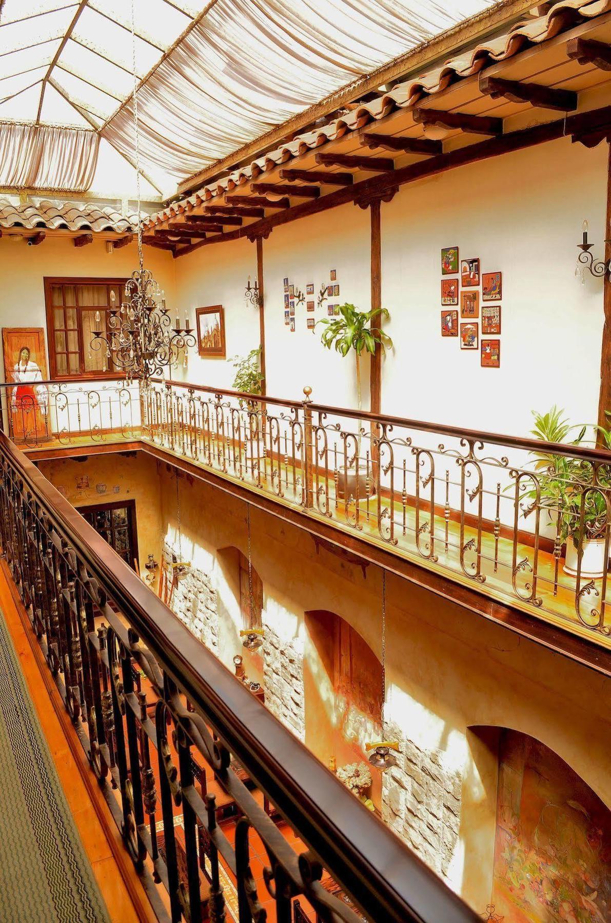 La Posada Cuencana Hotel エクステリア 写真