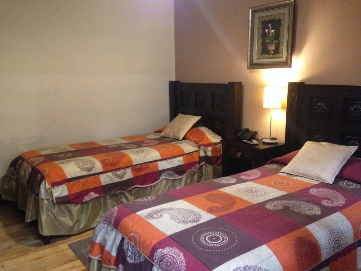 La Posada Cuencana Hotel エクステリア 写真
